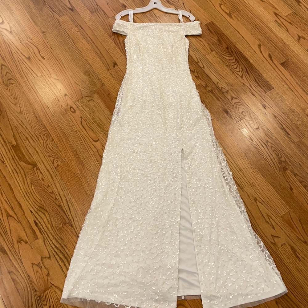 DB Studio white beaded gown US 0